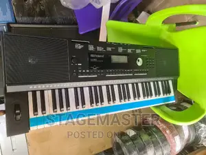 Roland E- X20 Keyboard