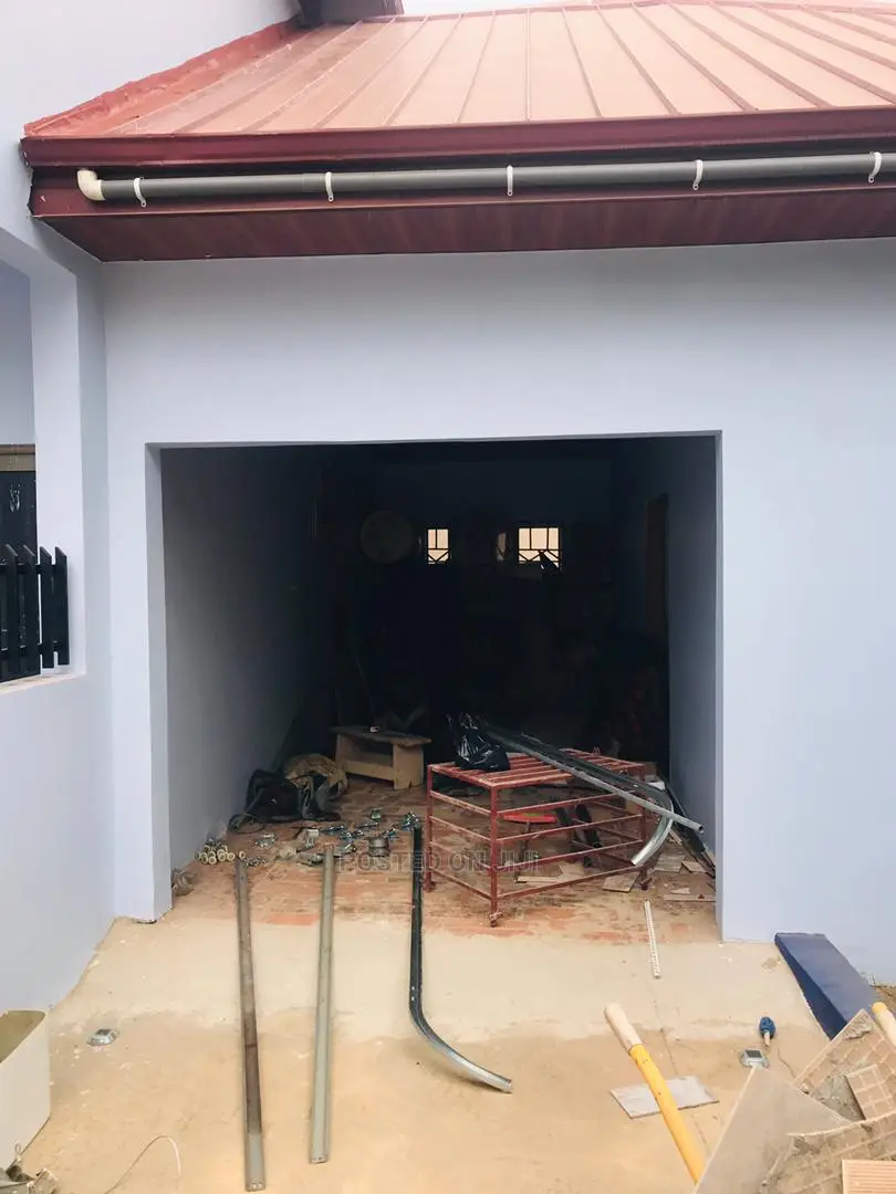 American Automatic Garage Door Now Available at Bluecity