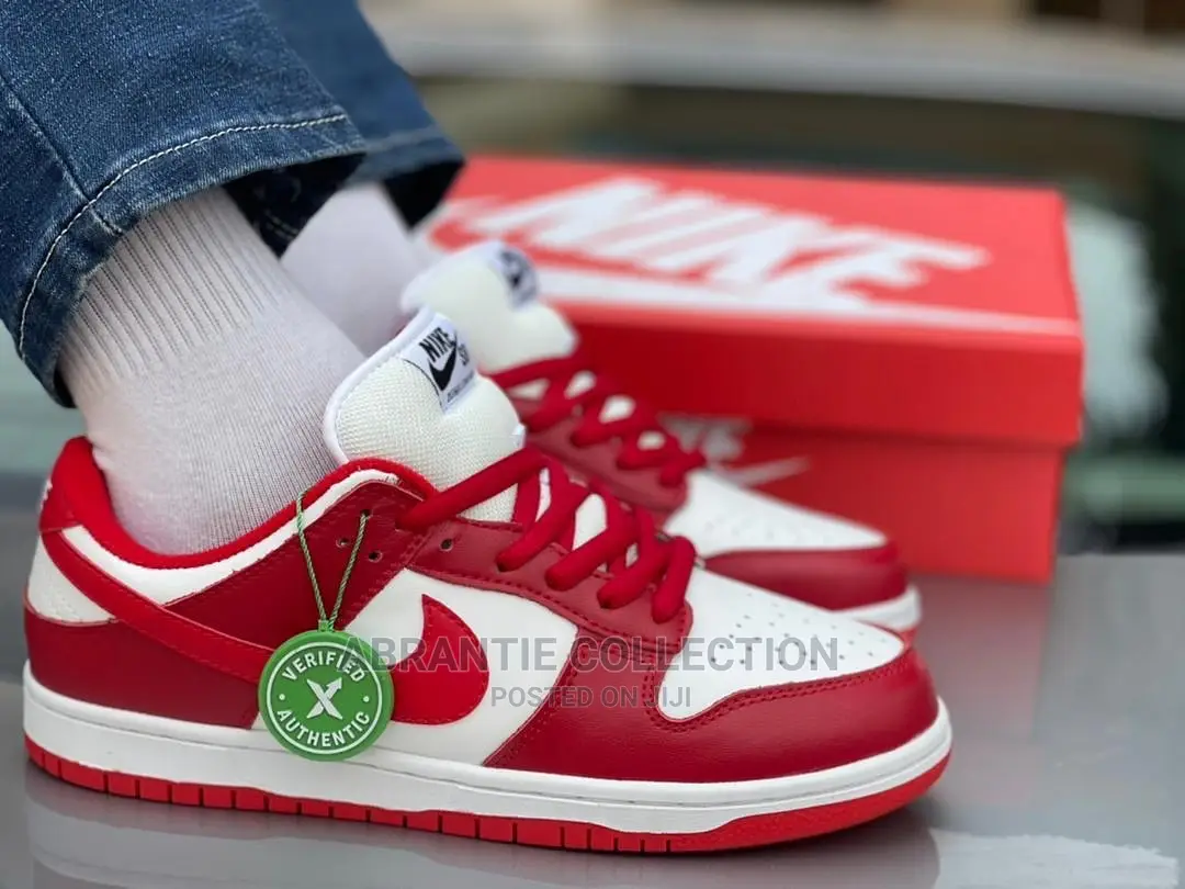 Nike Dunk Low University Red