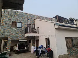 4bdrm House in 4 Bedroom House for for Sale