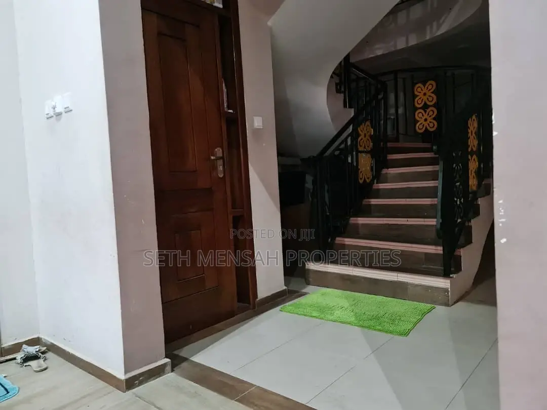 4bdrm House in 4 Bedroom House for for Sale
