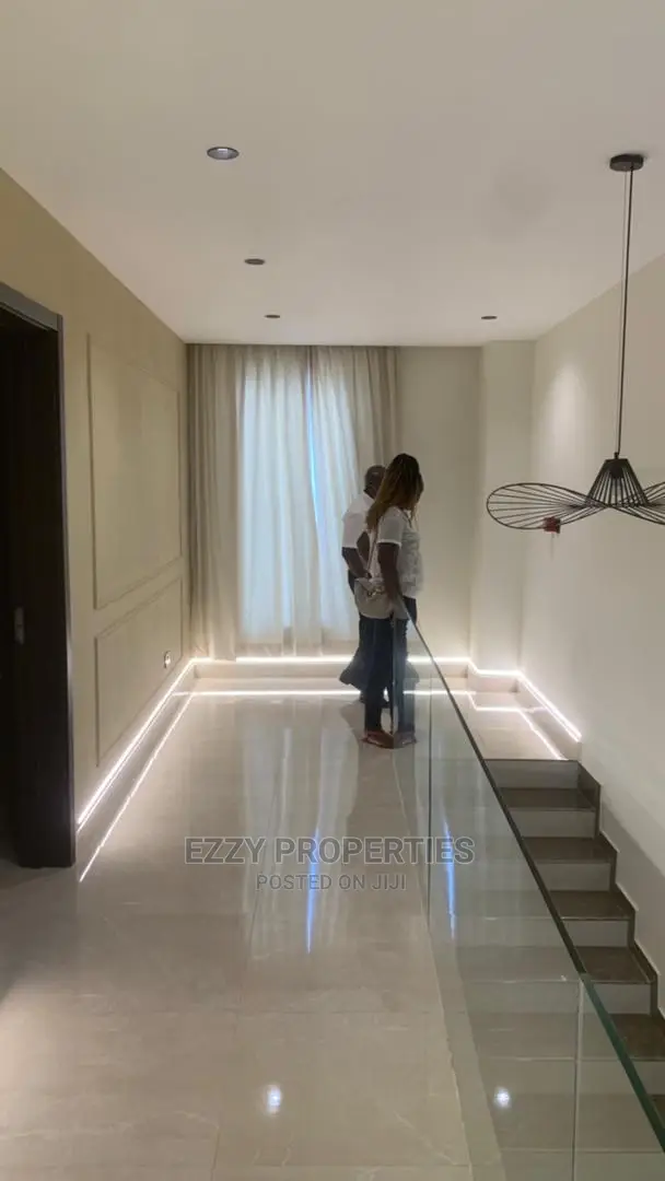 Furnished 3bdrm Duplex in East Legon for rent
