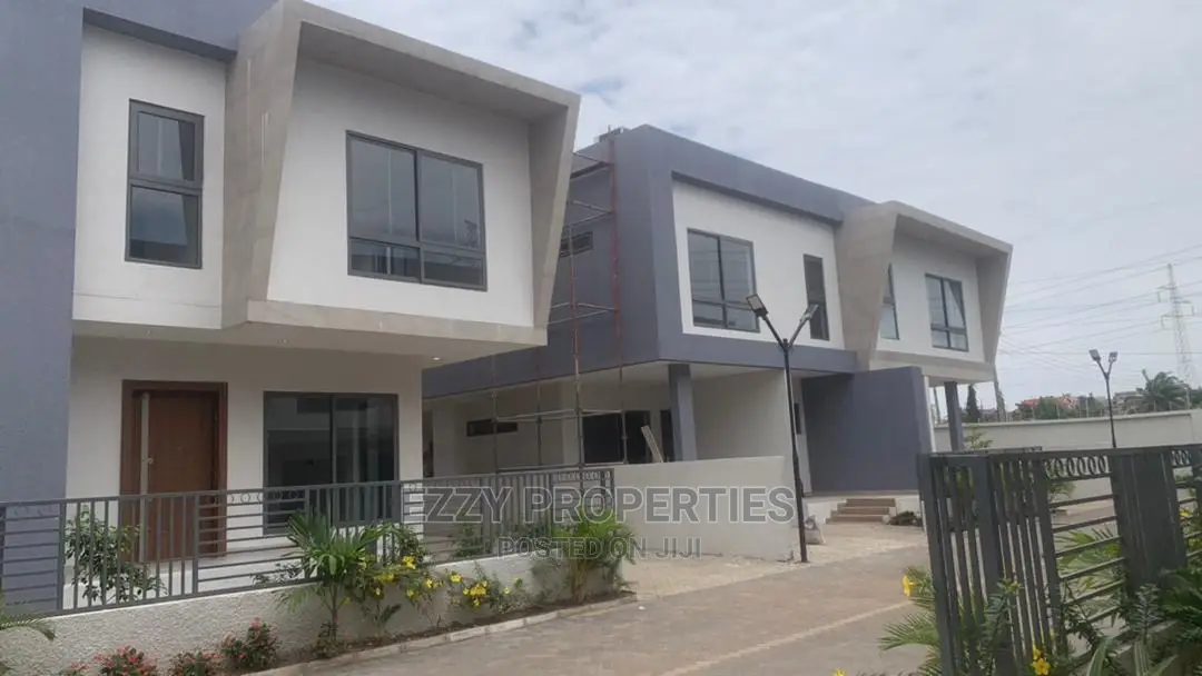 Furnished 3bdrm Duplex in East Legon for rent