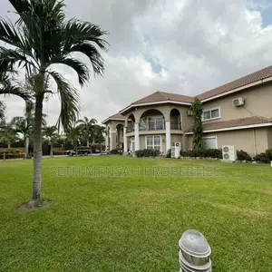 Furnished 6bdrm House in 6 Bedroom House for for Sale