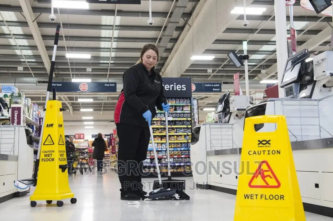 Cleaners Close 2 U