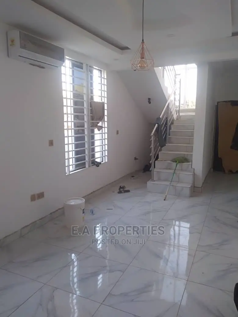 4bdrm House in a Properties, Ability for Sale