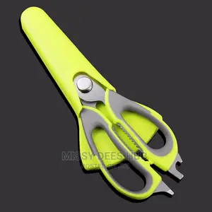 Kitchen Scissors With Magnetic Holder