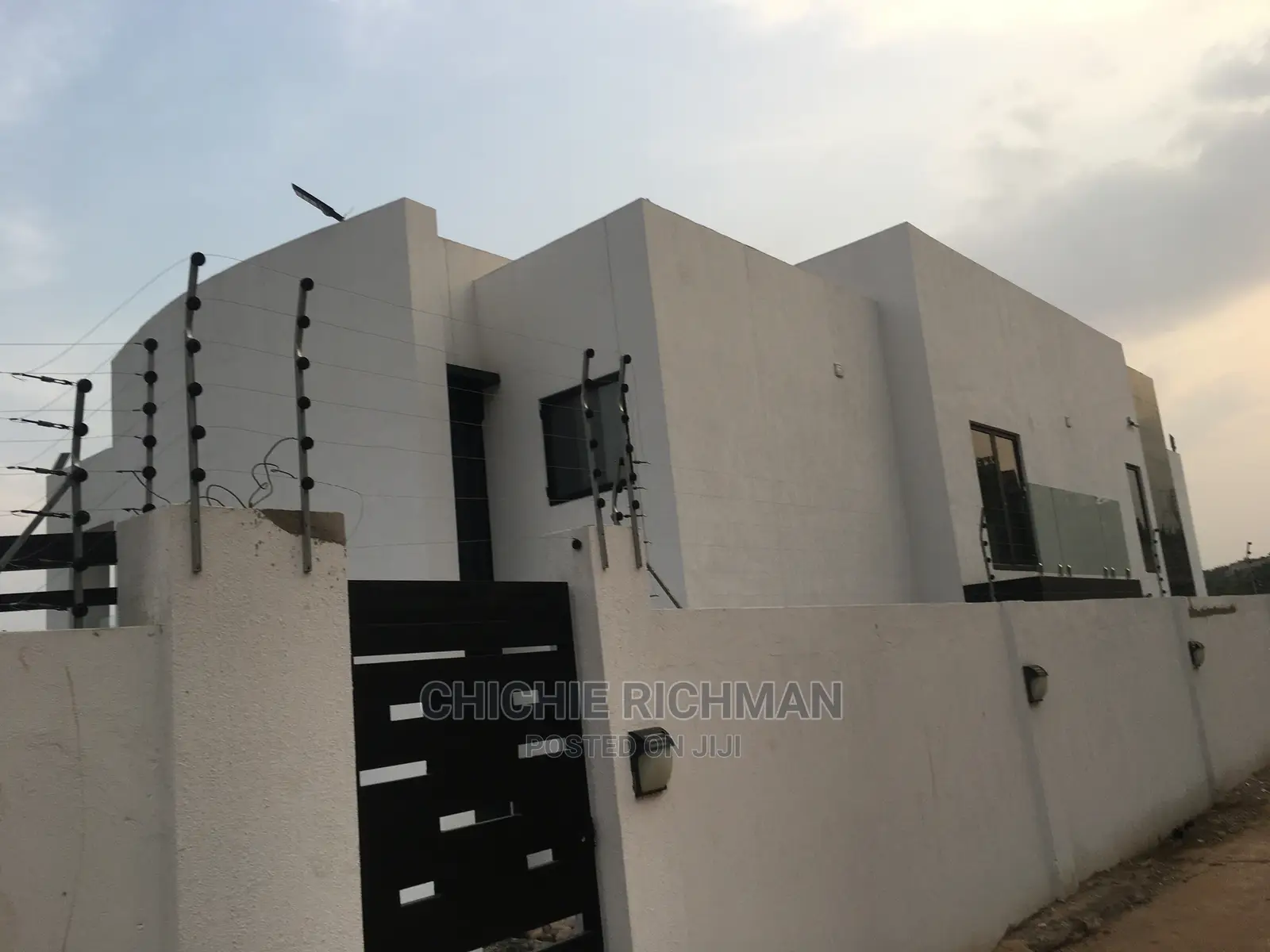 Chichie Home and Farm Fence Installation