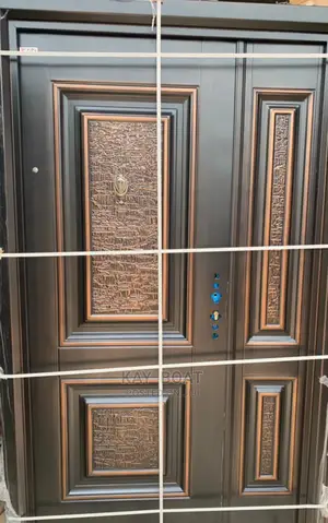 Elegant Door With All Accessories Available