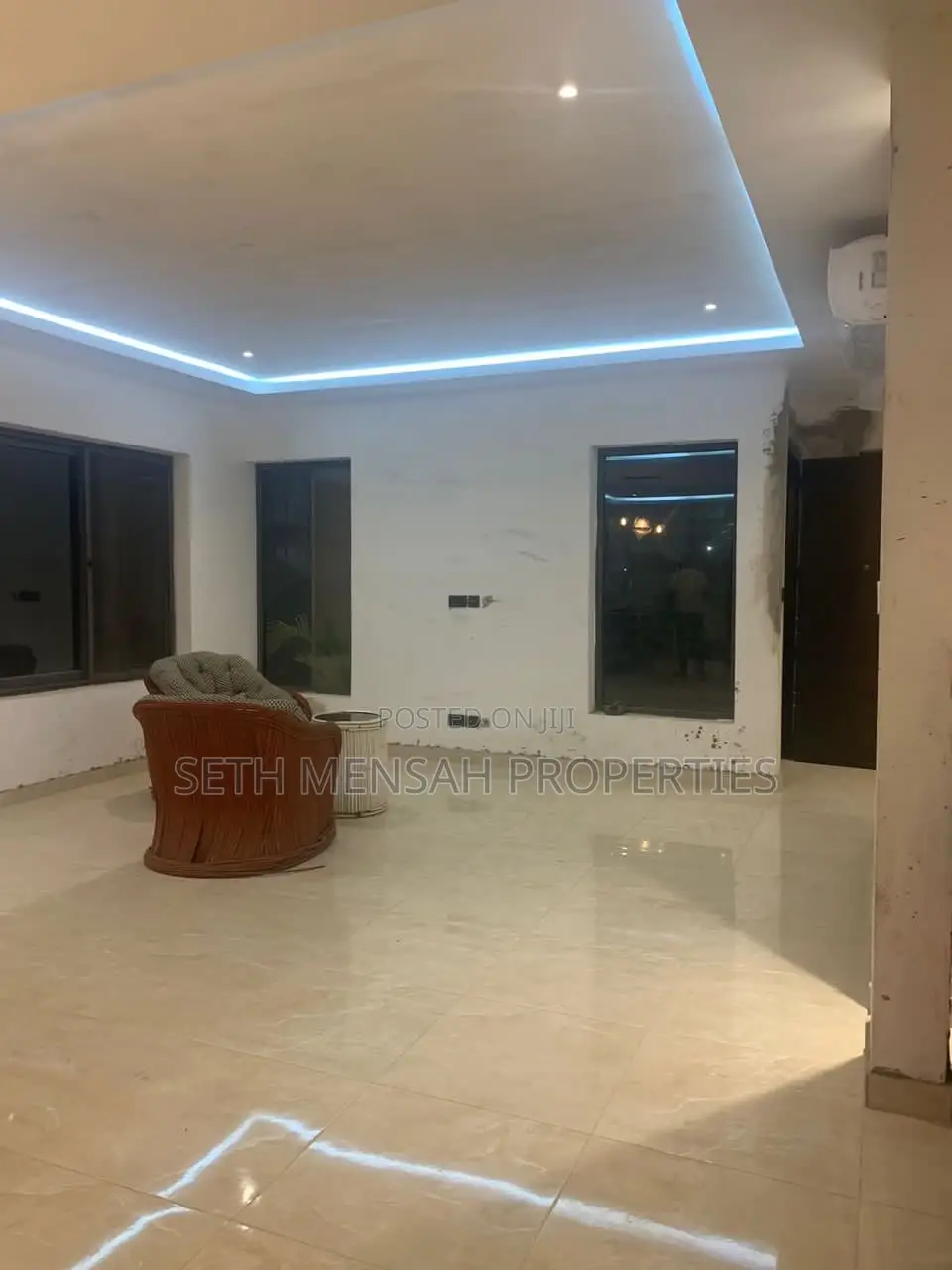 3bdrm House in 3 Bedroom House for for Sale