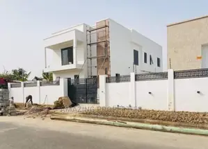 4bdrm House in Spintex Batsonaa for sale