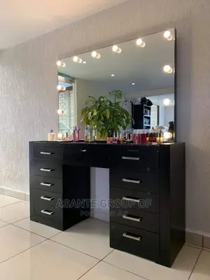 Quality and Affordable Modern Dressing Mirror