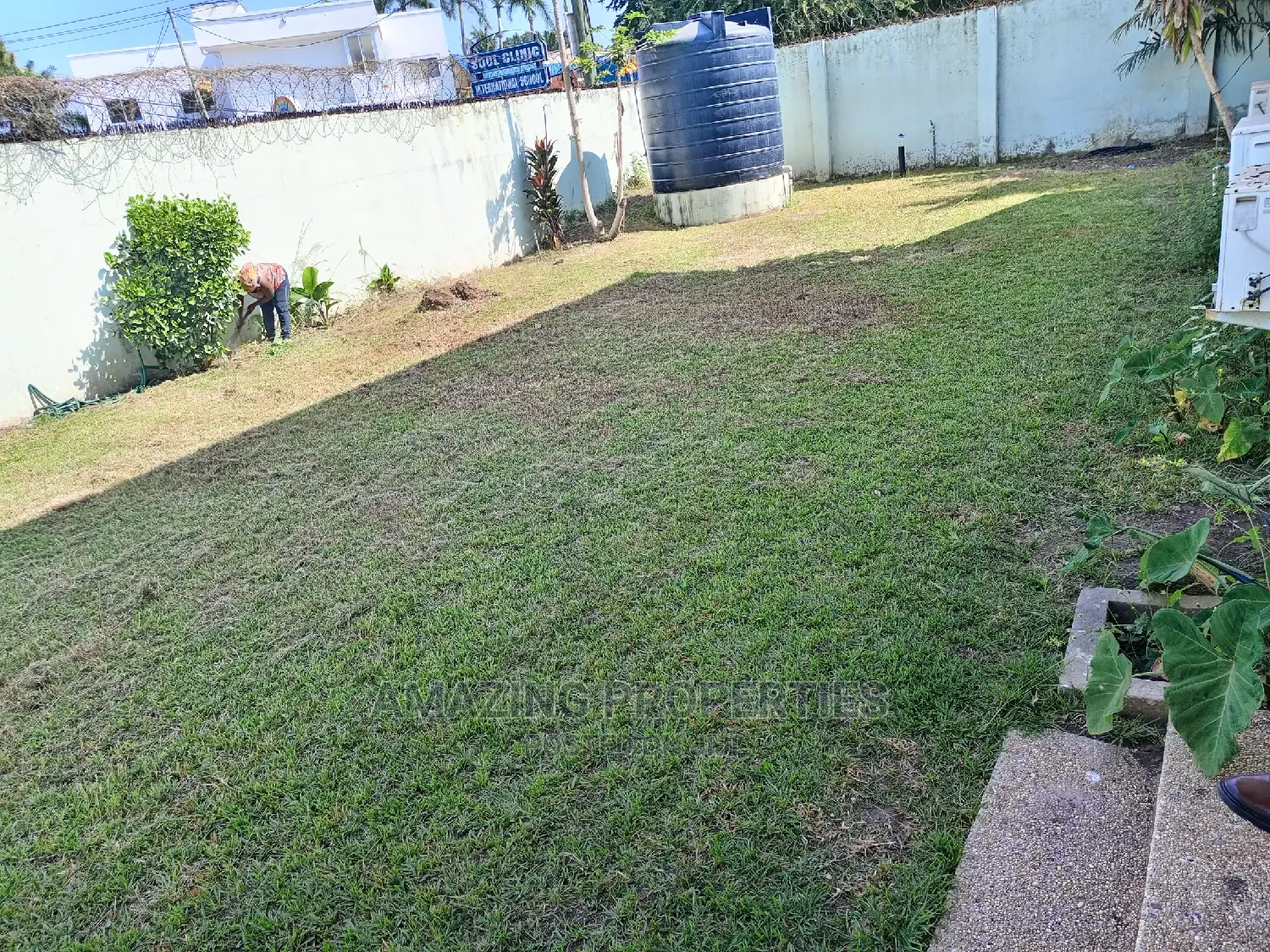 Ridge Land for Sale* Size:* 1.5 Acres