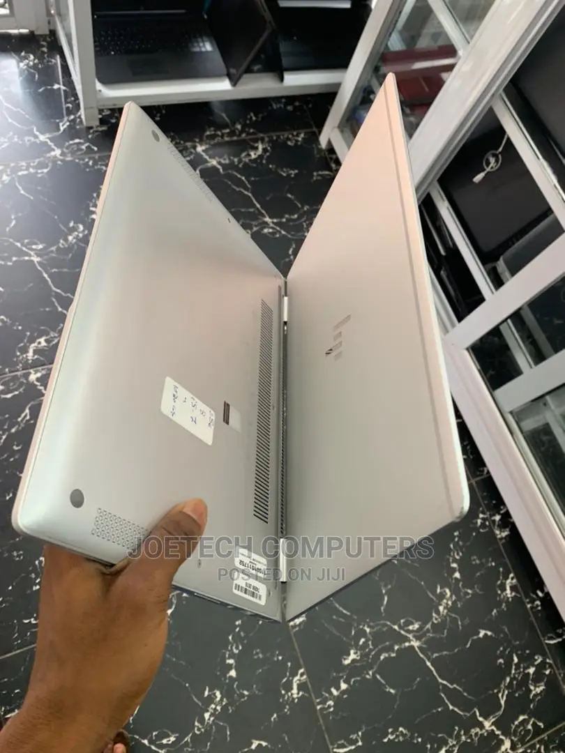 New Laptop HP EliteBook X360 1030 G3 8GB Intel Core i5 SSD 256GB