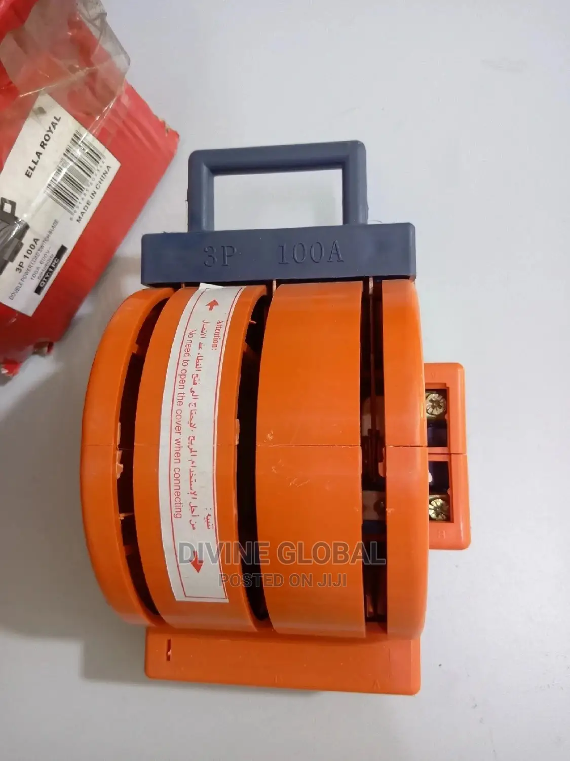 100A 3-Phase Knife Manual Changeover