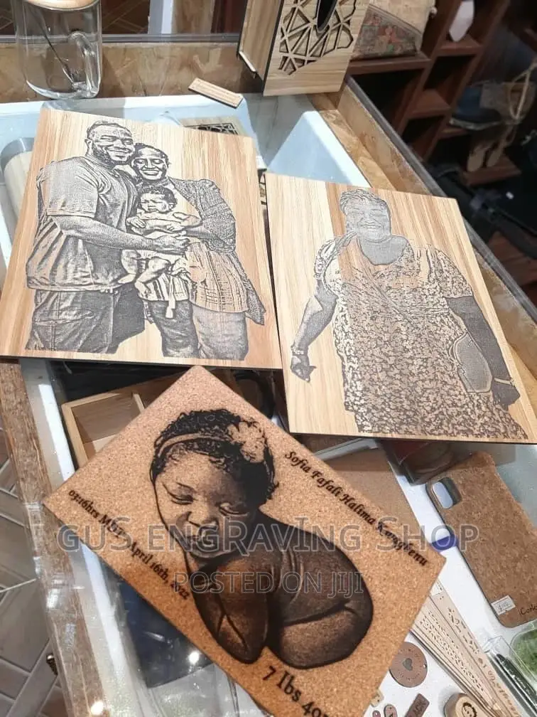 Customized Wooden Photo Frame