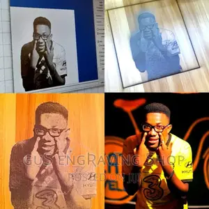 Customized Wooden Photo Frame