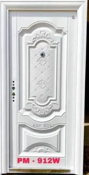 No Scratches Standard Door Available With All Accessories