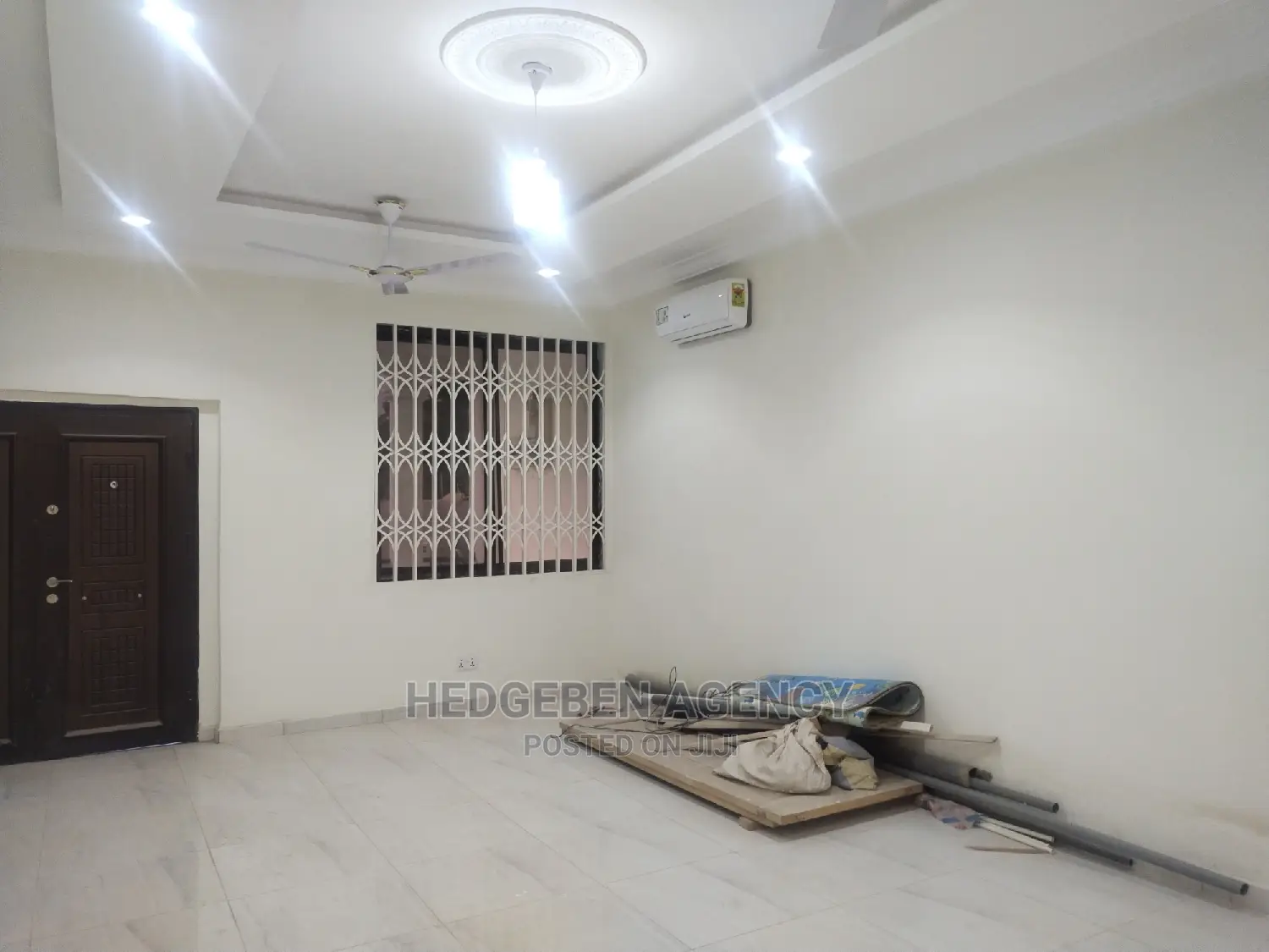4bdrm Duplex in Oyarifa for rent