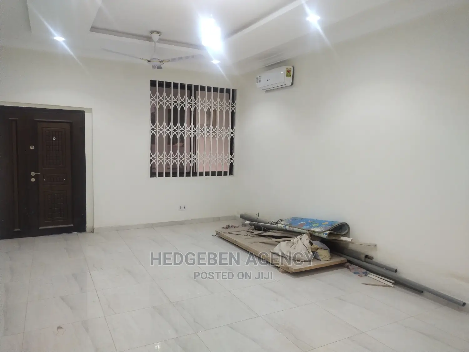 4bdrm Duplex in Oyarifa for rent