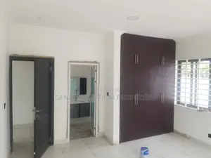 3bdrm House in Suadom Properties, Baatsona Total for sale
