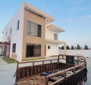 4bdrm House in Spintex for sale