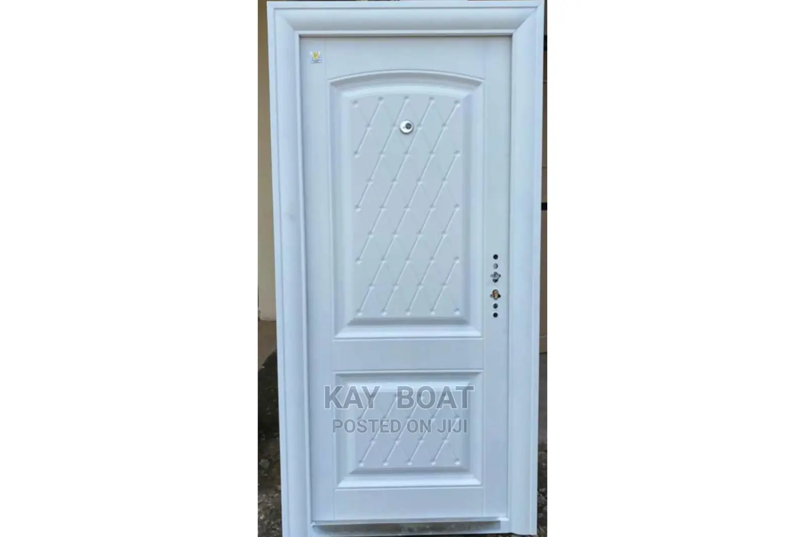 Pure White Door Available With All Accessories
