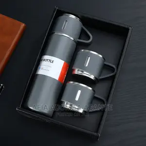 Vacuum Flask With 2 Cups Gift Set