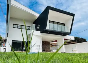 4bdrm House in East Legon for Rent