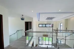4bdrm House in East Legon for Rent