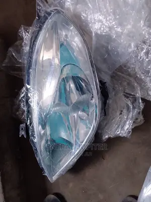 Nissan Versa/Almera 2012/14 Headlight Left(White)