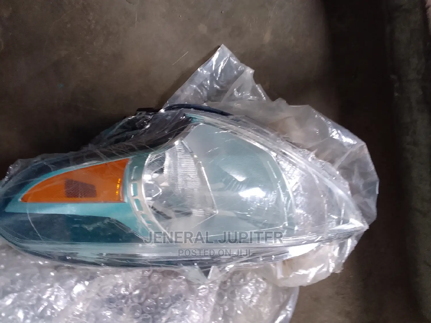 Nissan Versa/Almera 2015/17 Headlight Left Side(Yellow)