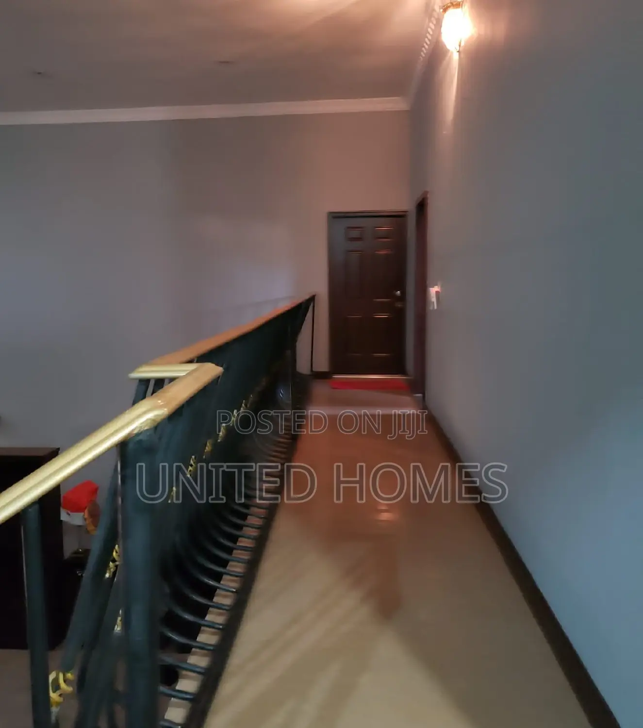7bdrm House in Adjiriganor for Sale