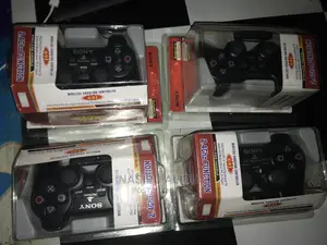 Xbox360 Wired Controller and Ps3 Wireless ,Phone Controllers