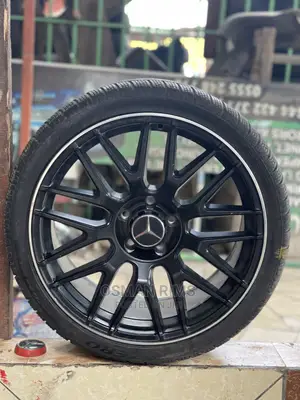 Mercedes Benz Rim 19 Home Used