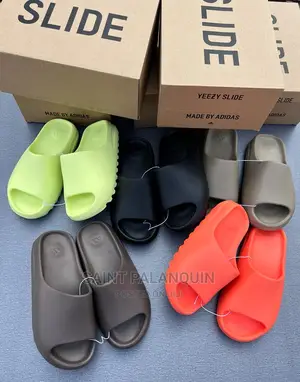 Yeezy Slides