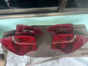 2013-2016 Hyundai Santa Fe Tail Light Assembly