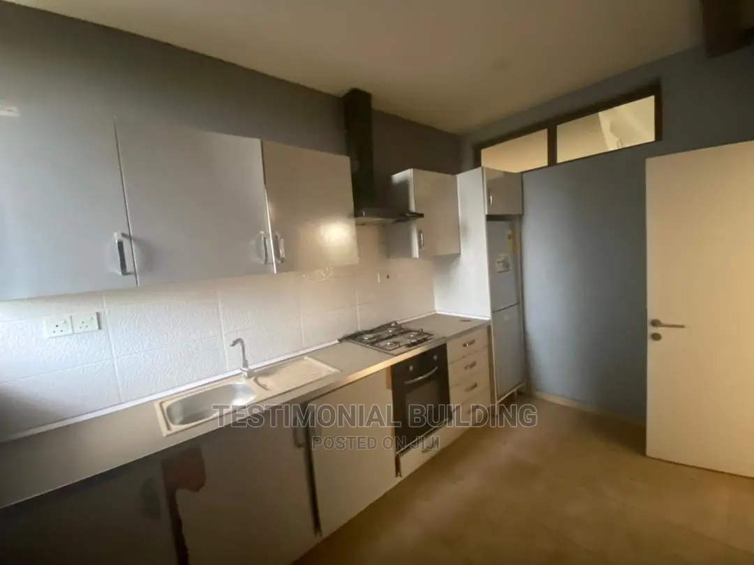 3bdrm House in Testimonial Building, East Legon for Rent