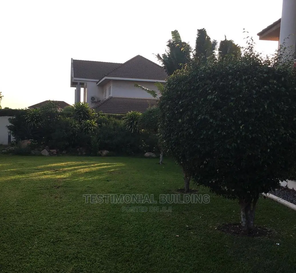 Furnished 6bdrm House in Testimonial Building, East Legon for Rent