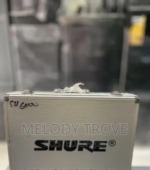 Shure Briefcase Wireless Microphone