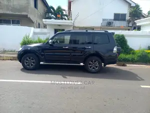 Car Rentals Mitsubishi Pajero for Rent Weddings, Holidays