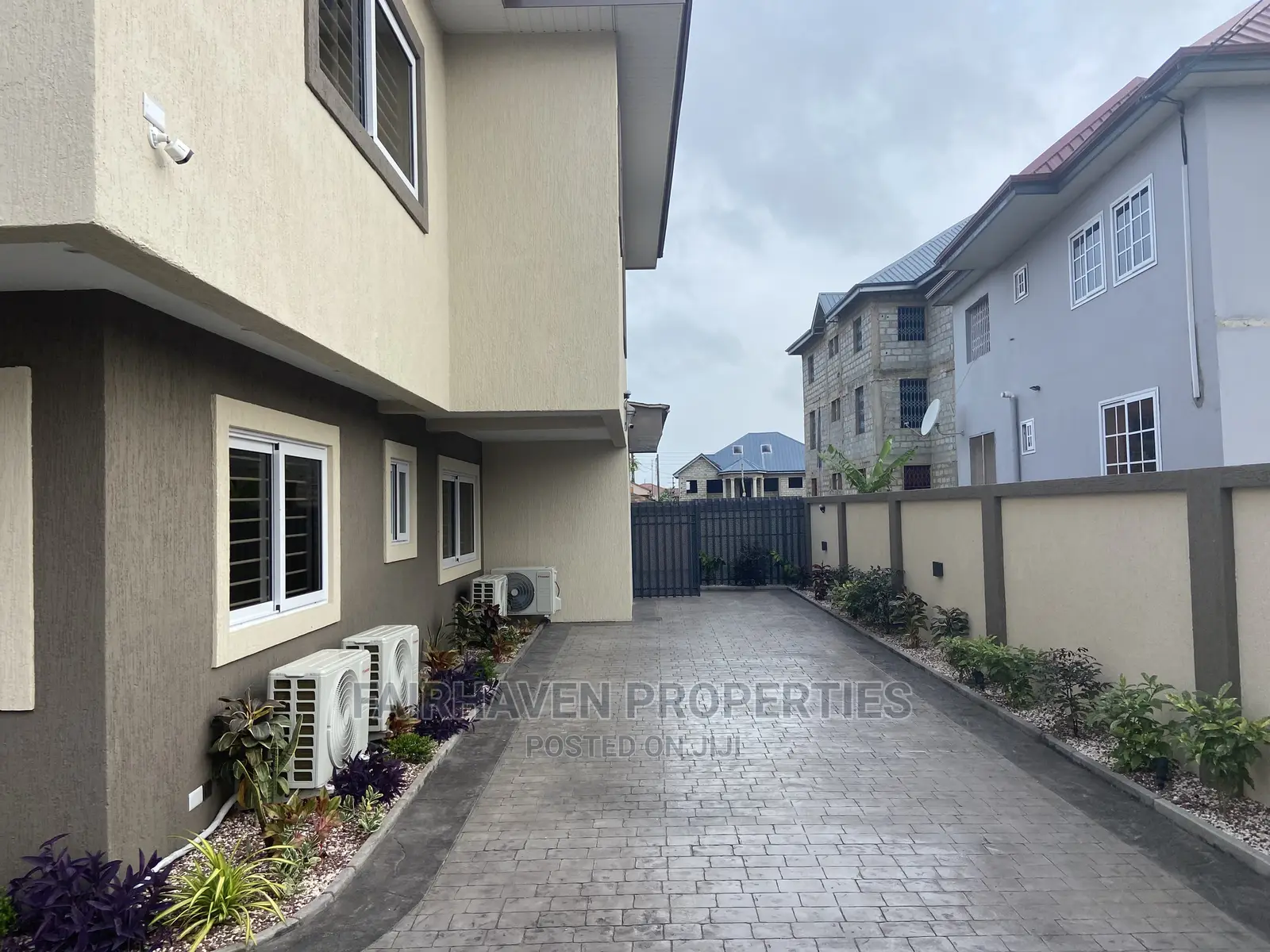 4bdrm House in Fairhaven, Airport Residential Area for Sale