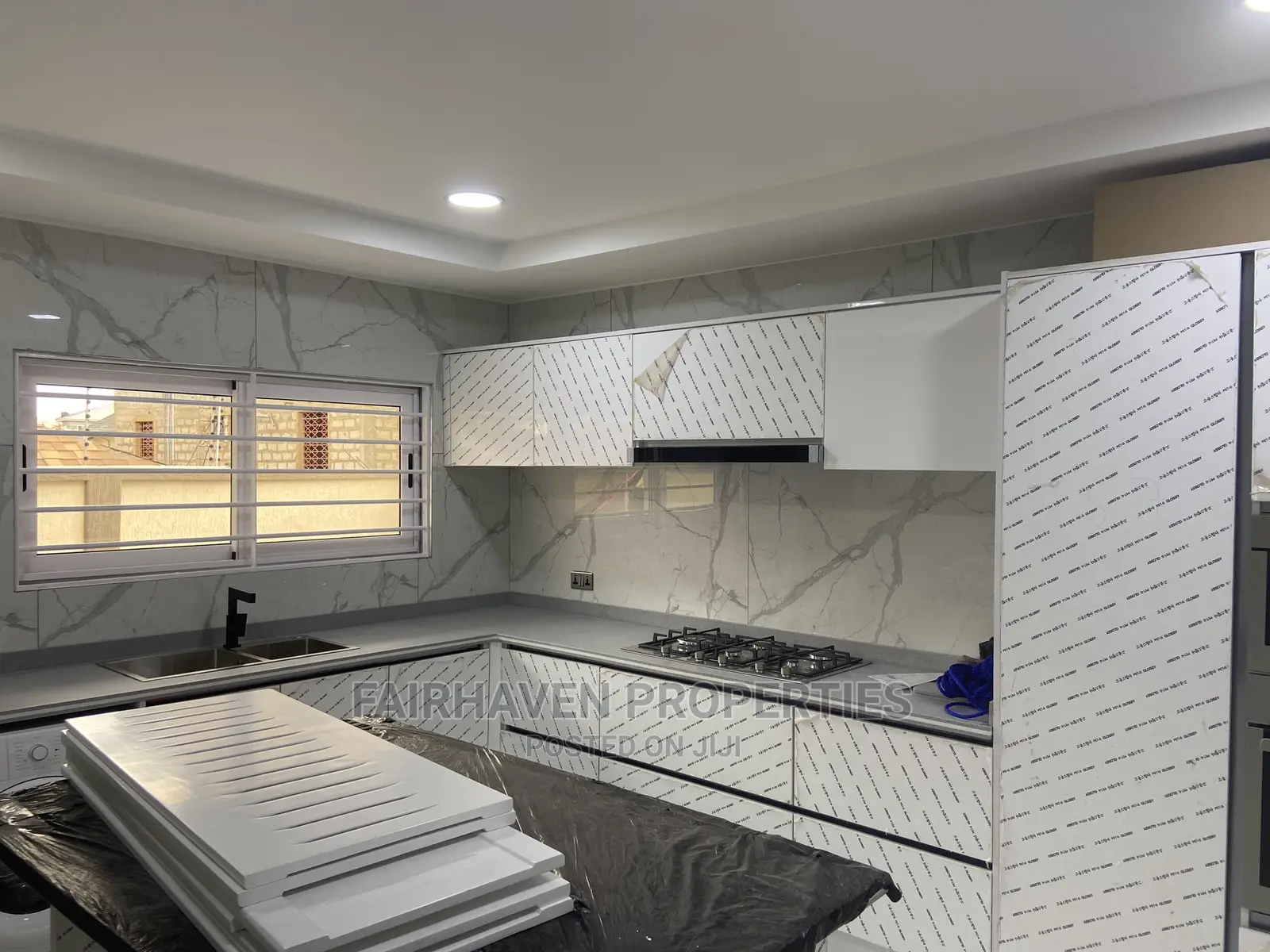 4bdrm House in Fairhaven, Airport Residential Area for Sale