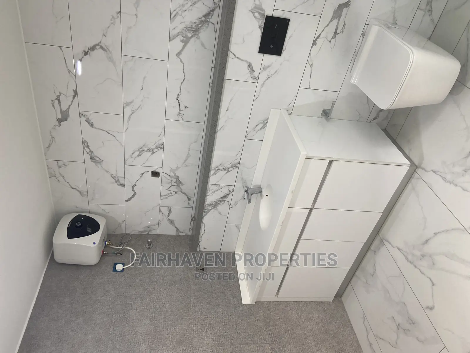 4bdrm House in Fairhaven, Airport Residential Area for Sale