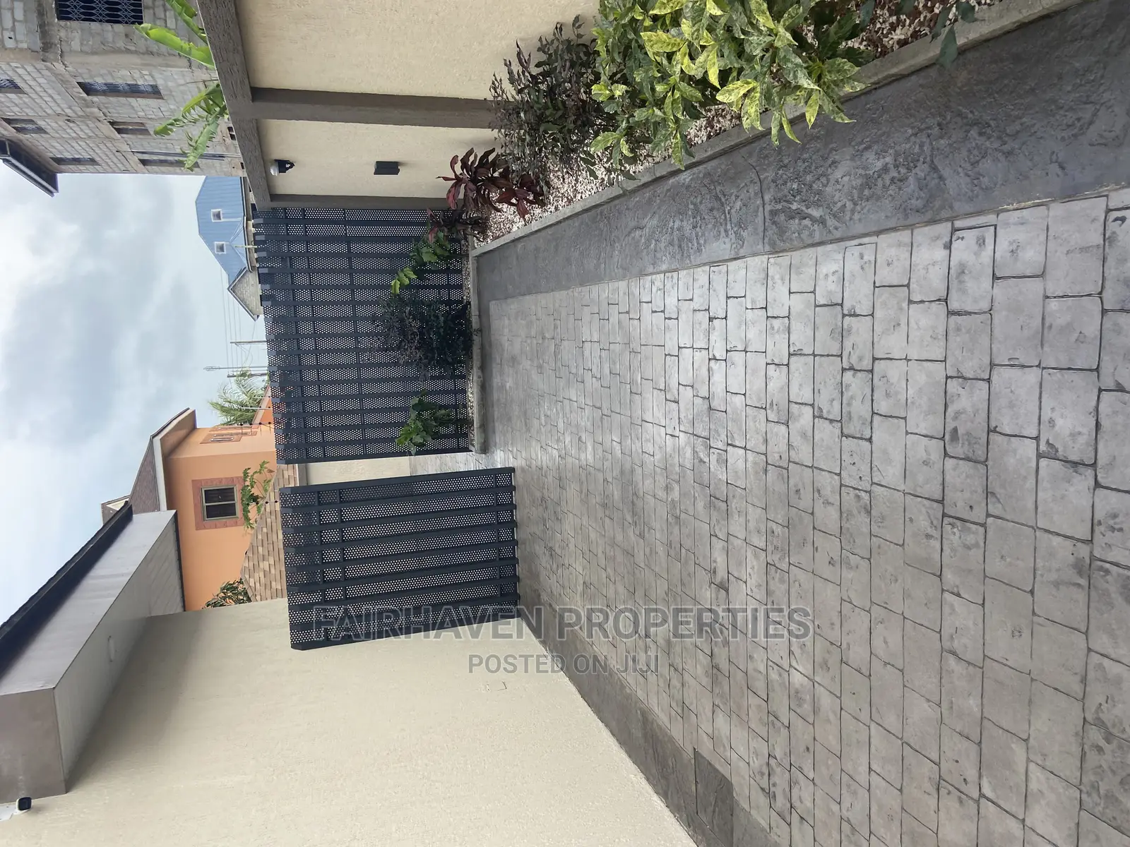 4bdrm House in Fairhaven, Airport Residential Area for Sale