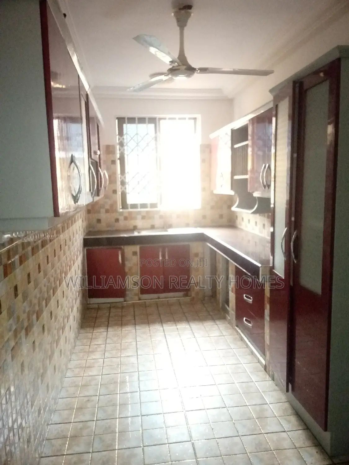 3bdrm Apartment in Tempo Estate, Spintex for rent