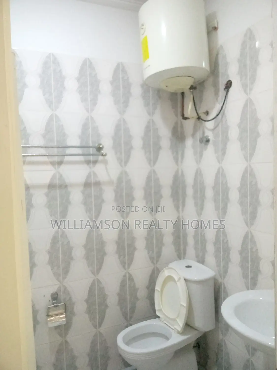 3bdrm Apartment in Tempo Estate, Spintex for rent