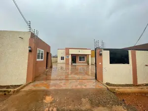 Furnished 3bdrm House in 3 Bedroom House for for Rent