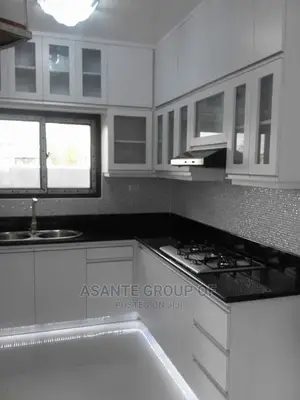 Quality Modern and Affordable Kitchen Cabinets