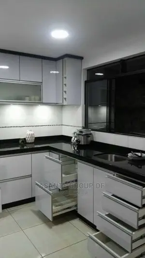 Quality Modern and Affordable Kitchen Cabinets